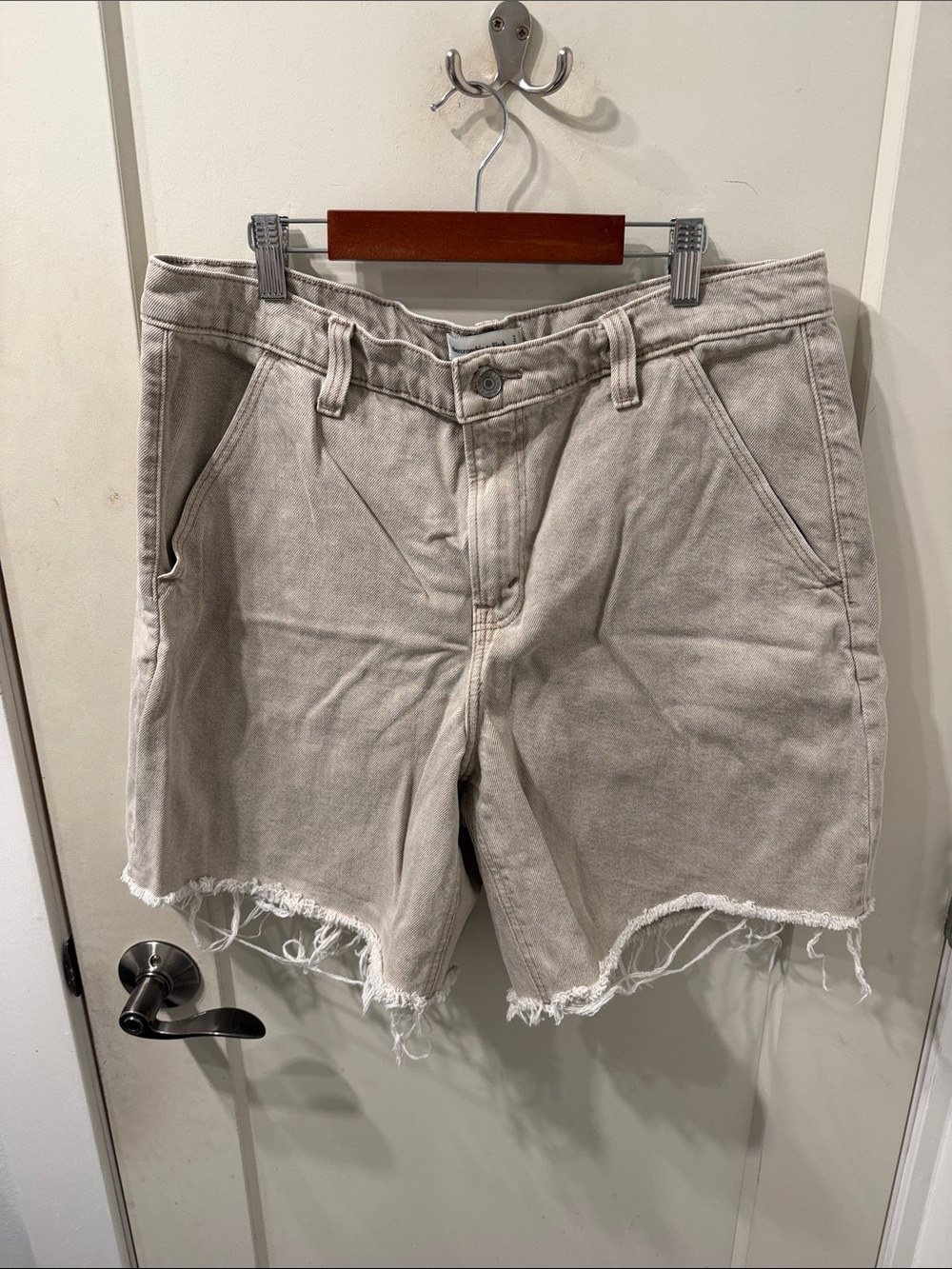 Abercrombie & Fitch Raw-Hem Denim Shorts — Light Beige